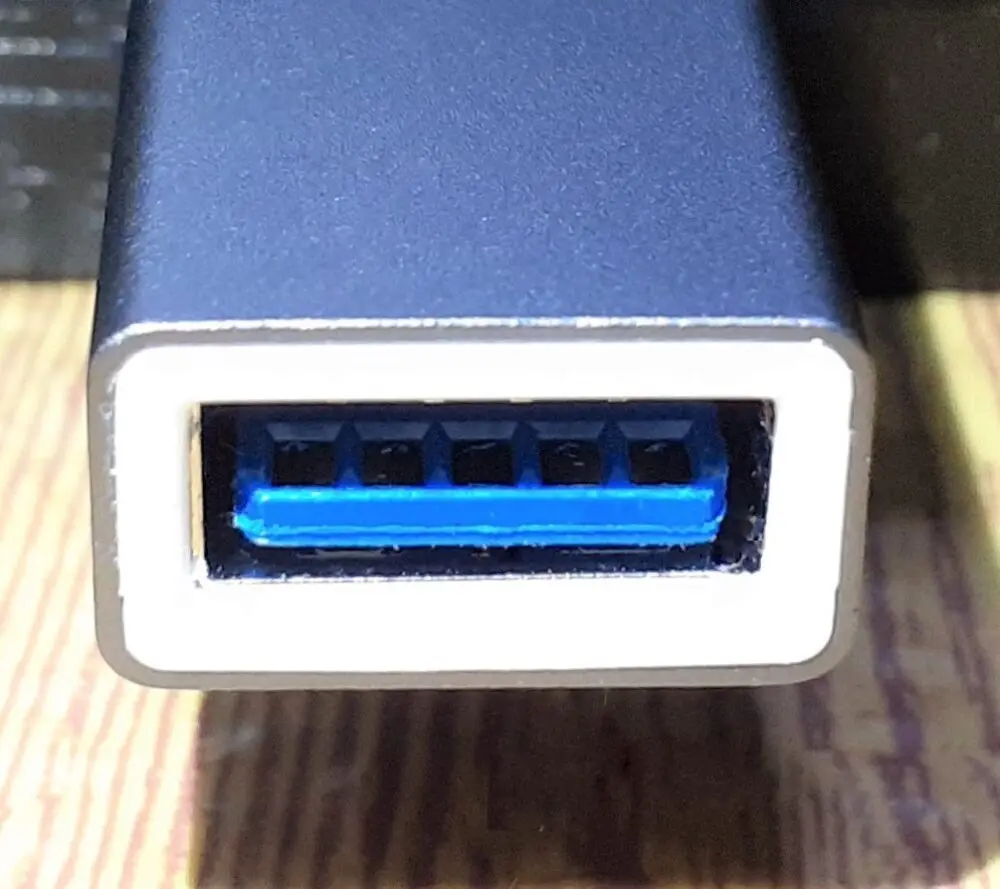 OTG変換アダプタの「USB 3.0 A」側の拡大画像
